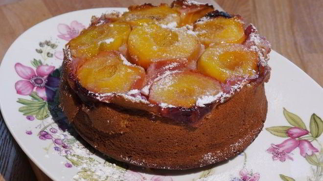 Рецепт пирога-перевертыша с персиками