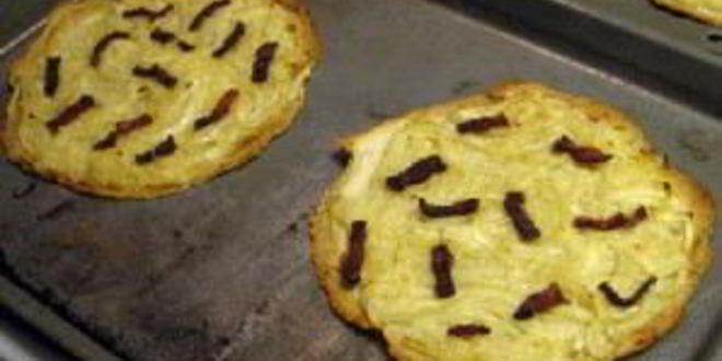 Рецепт пирога с беконом и луком