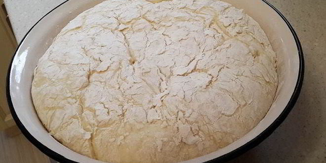 Рецепт пирога с тушеной в томате капустой