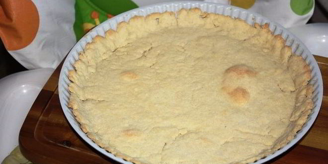 Рецепт пирога с вялеными томатами, печеным перцем и ромштексом