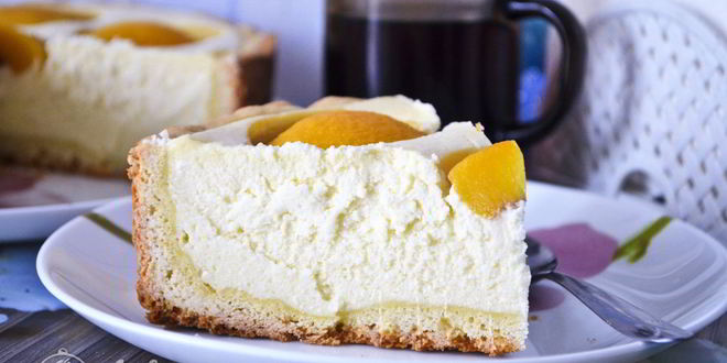 Рецепт Творожного пирога с персиками