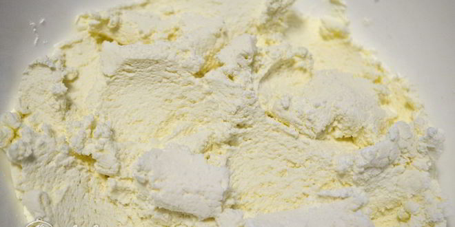 Рецепт творожного пирога с персиками