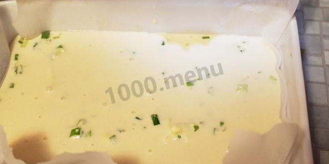 Рецепт заливного пирога с яйцом и зеленым луком на кефире