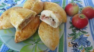 Рецепт Пирожков из бездрожжевого теста с яблочной начинкой