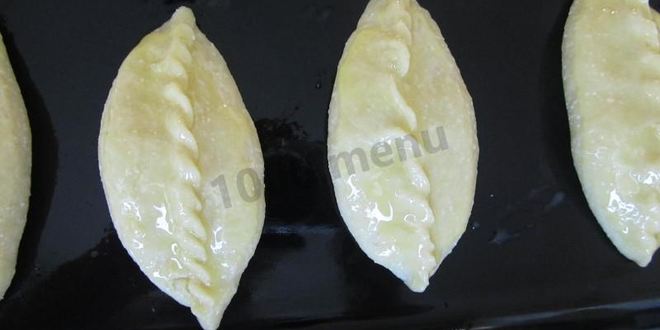 Рецепт пирожков из бездрожжевого теста с яблочной начинкой