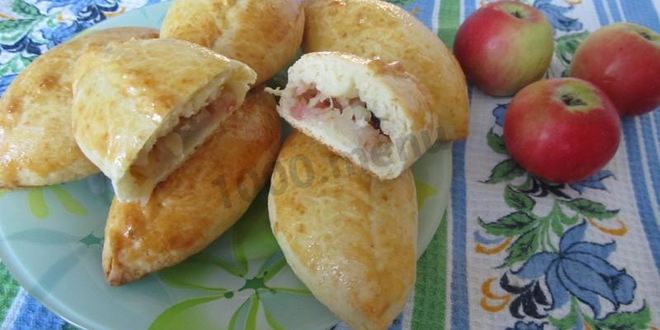 Рецепт пирожков из бездрожжевого теста с яблочной начинкой