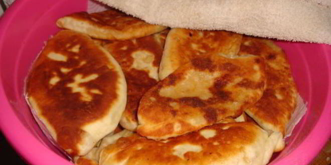 Рецепт пирожков на дрожжевом тесте с картошкой и капустой