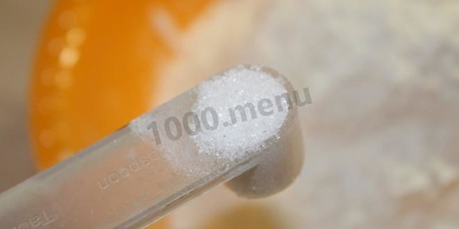 Рецепт пирожков на кефире с зеленым луком и яйцом