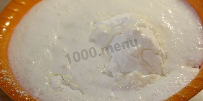 Рецепт пирожков на кефире с зеленым луком и яйцом