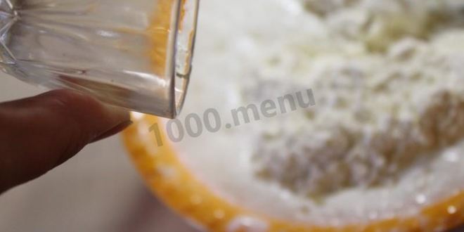 Рецепт пирожков на кефире с зеленым луком и яйцом