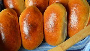 Рецепт Пирожков по-сибирски с солеными груздями