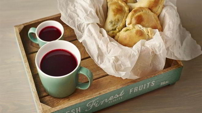 Рецепт пирожков с начинкой из шпината и сыра фета