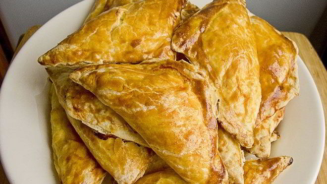 Рецепт пирожков-треугольников с мясом