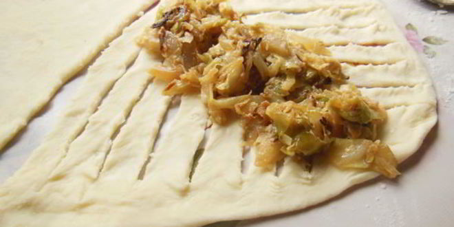 Рецепт плетеных пирожков из творожного теста