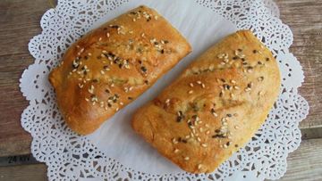 Рецепт Закусочных пирожков с сыром на тесте с морской капустой