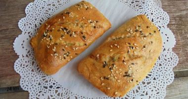 Рецепт Закусочных пирожков с сыром на тесте с морской капустой