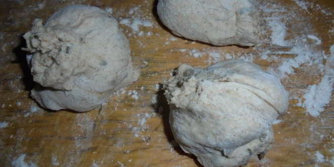 Рецепт закусочных пирожков с сыром на тесте с морской капустой