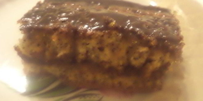 Рецепт Маковых пирожных с шоколадно-медовой глазурью