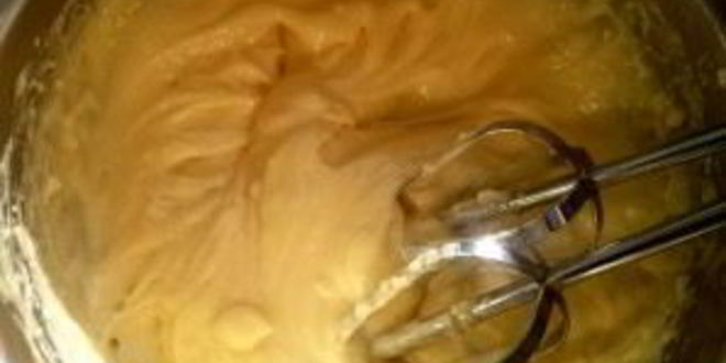 Рецепт пирожных лепестков с кремом