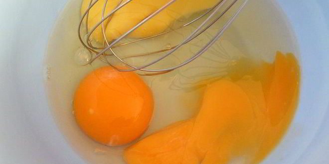 Рецепт пирожных с финиками, ананасом и творожным кремом