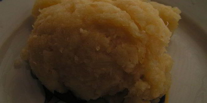 Рецепт пирожных с финиками, ананасом и творожным кремом