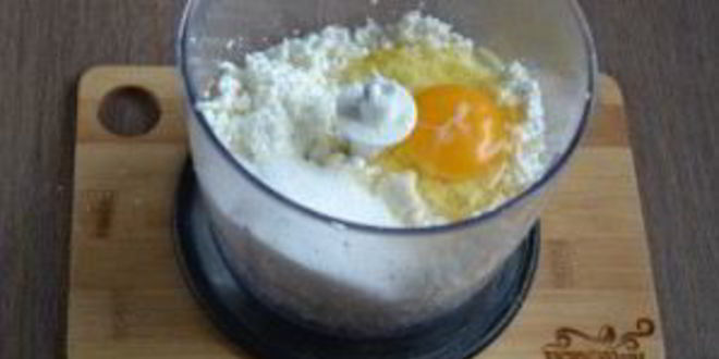 Рецепт шоколадного брауни с вишней