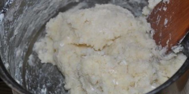 Рецепт швейцарских заварных пирожных с яблочным кремом