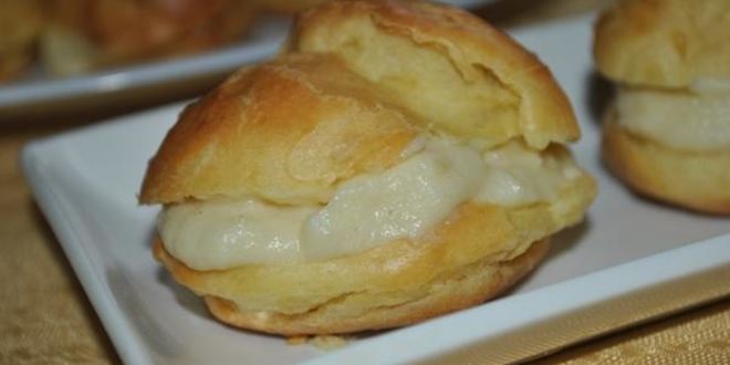 Рецепт швейцарских заварных пирожных с яблочным кремом