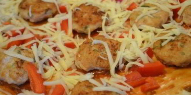 Рецепт итальянской пиццы с острыми куриными фрикадельками