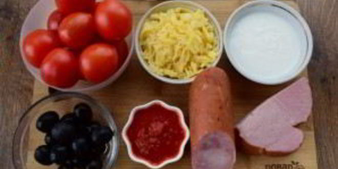 Рецепт пиццы домашней с колбасой