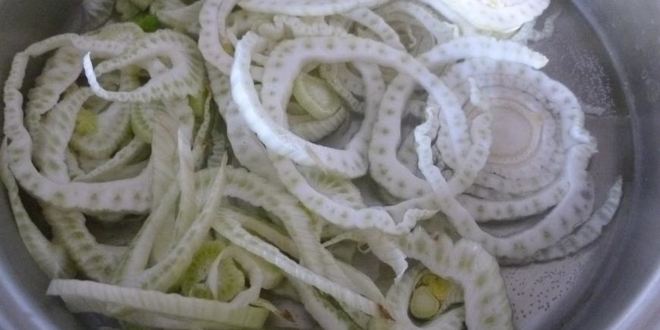 Рецепт пиццы с фенхелем и зеленым горошком