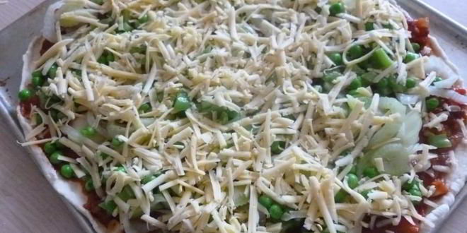 Рецепт пиццы с фенхелем и зеленым горошком