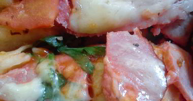 Рецепт Пиццы с маслинами и маасдамом