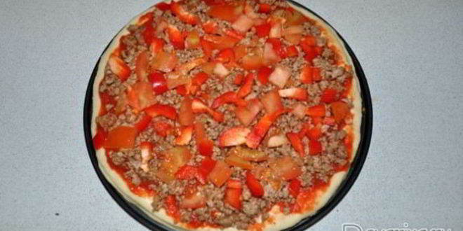 Рецепт пиццы с мясным фаршем