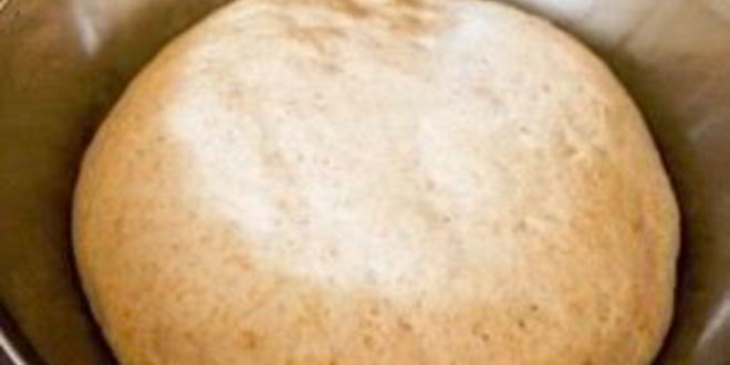 Рецепт цельнозерновой пиццы с шампиньонами и рикоттой