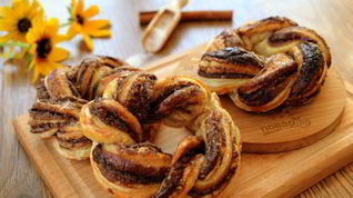 Рецепт Крученых пончиков с нутеллой