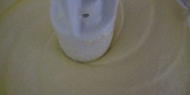 Рецепт творожных пончиков с вишней