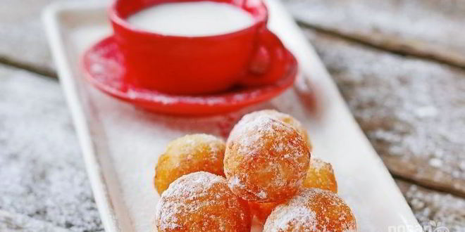 Рецепт Творожных пончиков, жаренных в масле