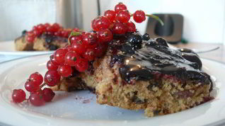 Рецепт Черно-смородиновой коврижка под шоколадом