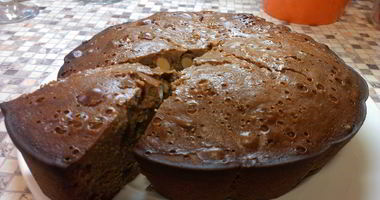 Рецепт Коврижки медовой с орехами и цукатами