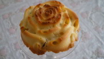 Рецепт Мини-шарлотки с изюмом