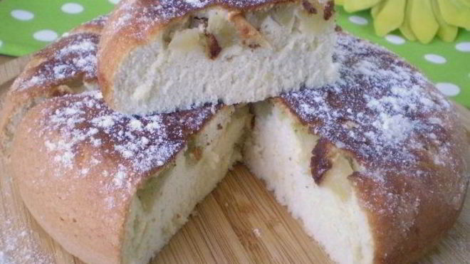 Рецепт шарлотки без дрожжей