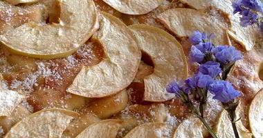 Рецепт Шарлотки без яиц