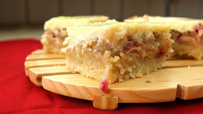 Рецепт шарлотки на сметане