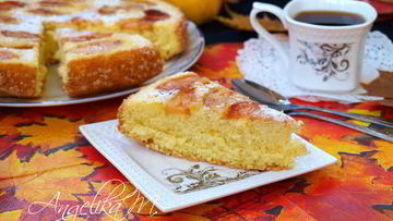 Рецепт Шарлотки с айвой