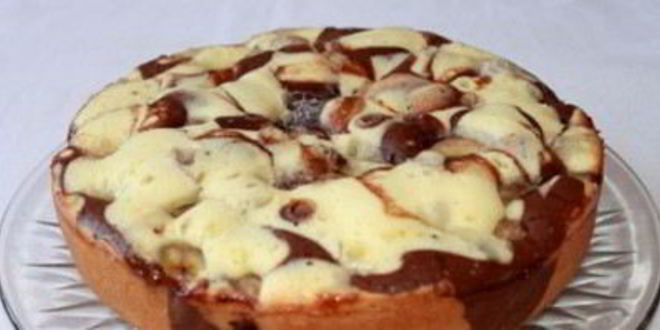 Рецепт шарлотки с бананами в мультиварке