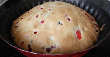 Рецепт Шарлотки с клюквой