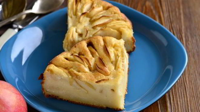 Рецепт шарлотки с манкой