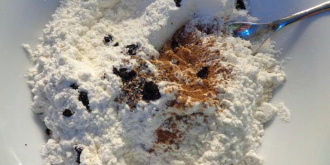 Рецепт шарлотки с ревенем, вяленой вишней и пряностями