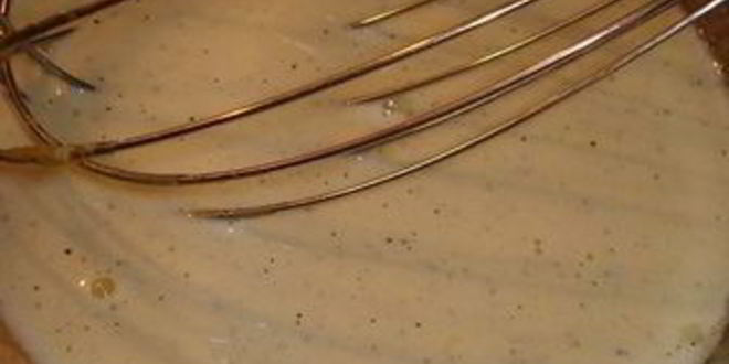 Рецепт шарлотки с шоколадно-малиновым муссом и воздушным ванильным кремом